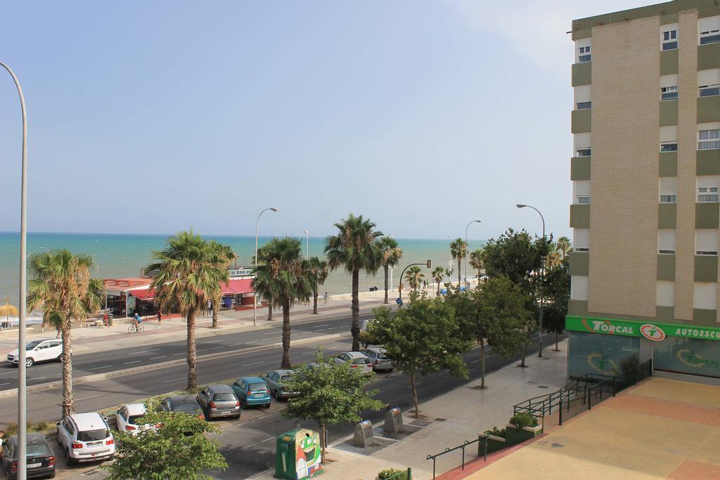 Neptuno Apartment: Sun, Beach And Relax In Huelin Málaga Exterior foto